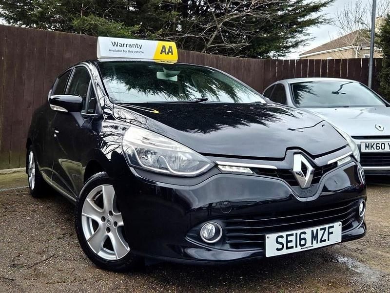 Used Renault Clio IV Dynamique 2016 Black Hatchback