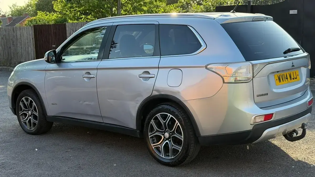 Used Mitsubishi Outlander 2014 Silver SUV