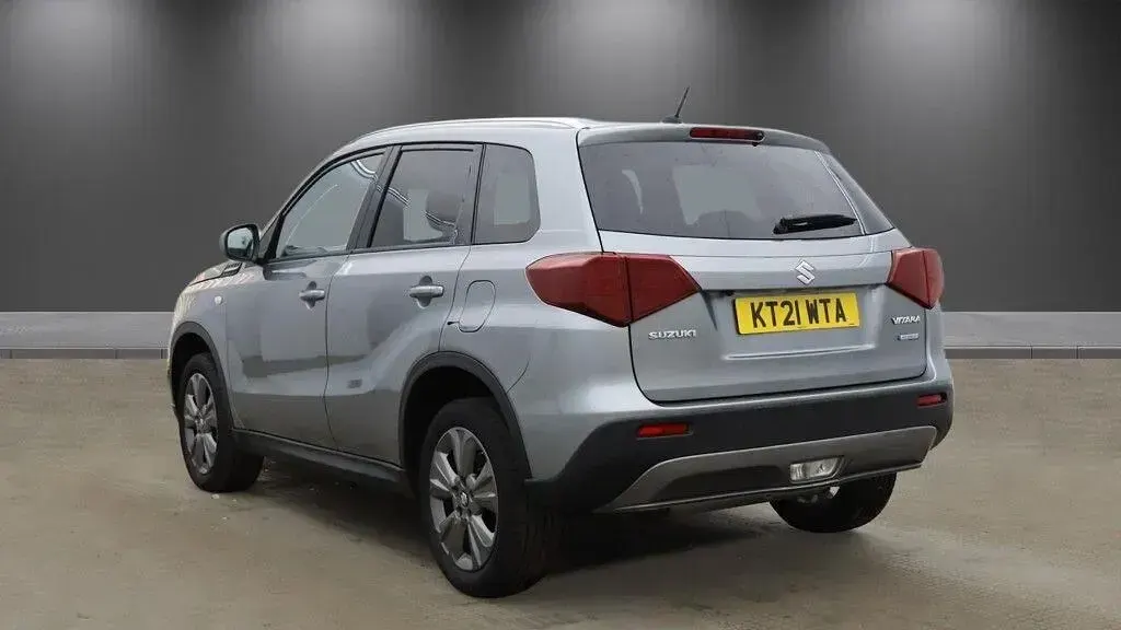 Gebraucht Suzuki Vitara SZ-T 129 PS (94 kW) 2021 Grau SUV