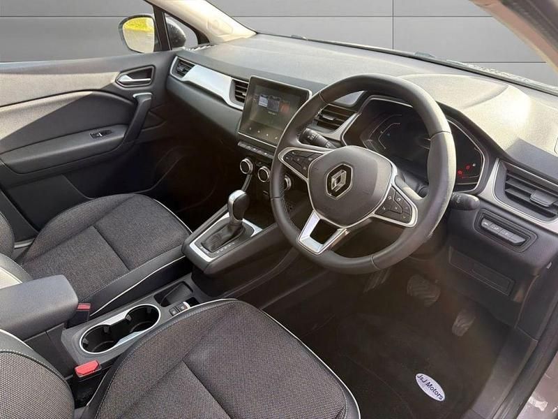 Used Renault Captur SE 2022 Grey/black SUV