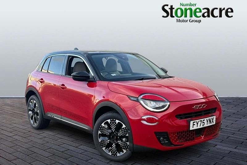 New 2025 Fiat 600 La Prima SUV | £22,495 (A bit pricey) - Image 1/1