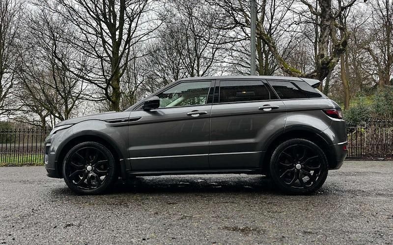 Used Land Rover Range Rover evoque HSE Dynamic 179 HP (131 kW) 2018 Hatchback