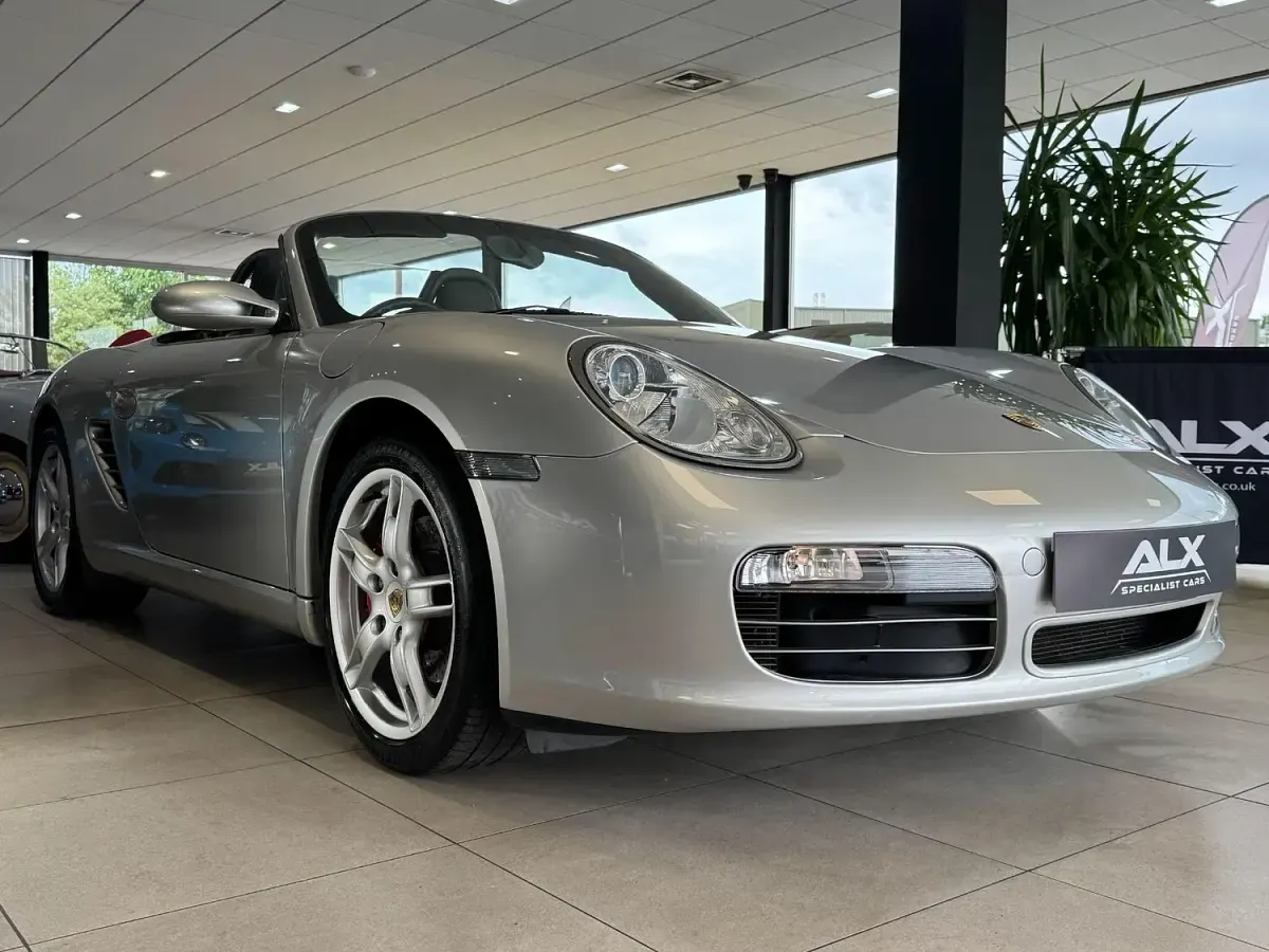 Used Porsche Boxster 295 HP (216 kW) 2008 Silver Cabriolet