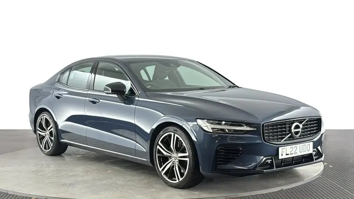 Used Volvo S60 R-Design 390 HP (286 kW) 2021 Blue Sedan
