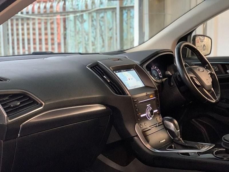 Begagnad Ford Edge Titanium 211 HK (155 kW) 2017 Vit SUV