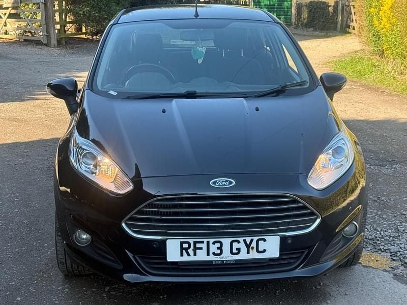 Used Ford Fiesta Zetec 2013 Black Hatchback