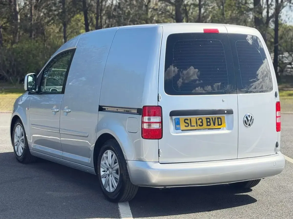 Used VW Caddy 102 HP (75 kW) 2013 Silver MPV