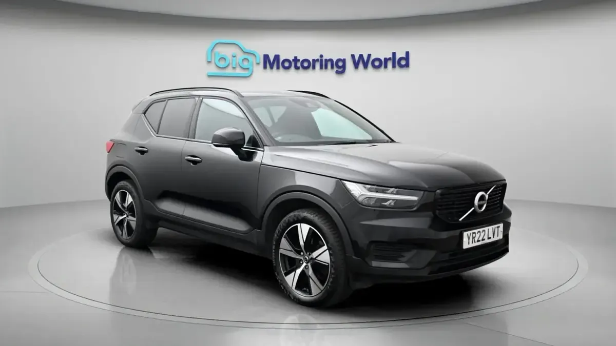 Usado Volvo XC40 Plus 211 CV (155 kW) 2021 SUV