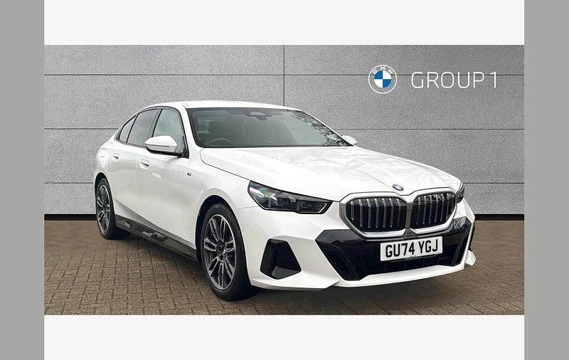 Used BMW 520 M Sport 205 HP (150 kW) 2024 White Sedan