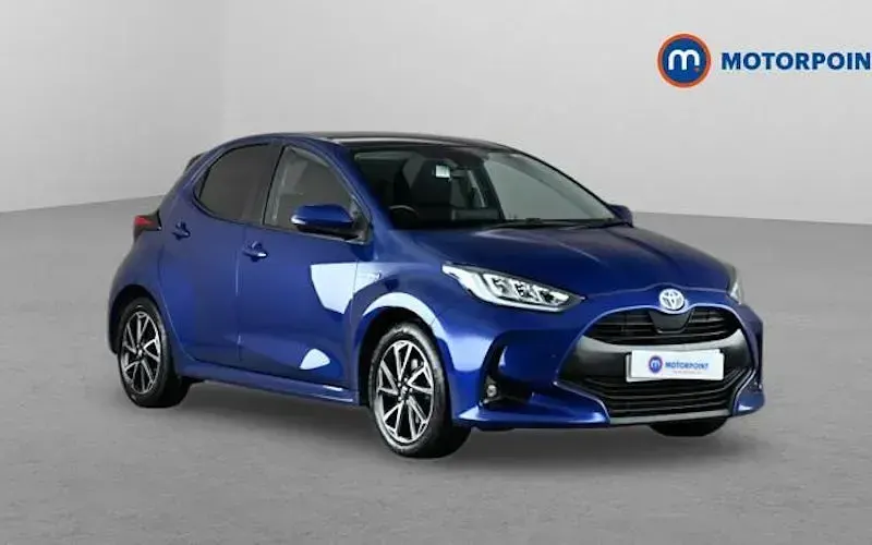Second-hand Toyota Yaris Hybrid Design 116 CP (85 kW) 2026 Hatchback