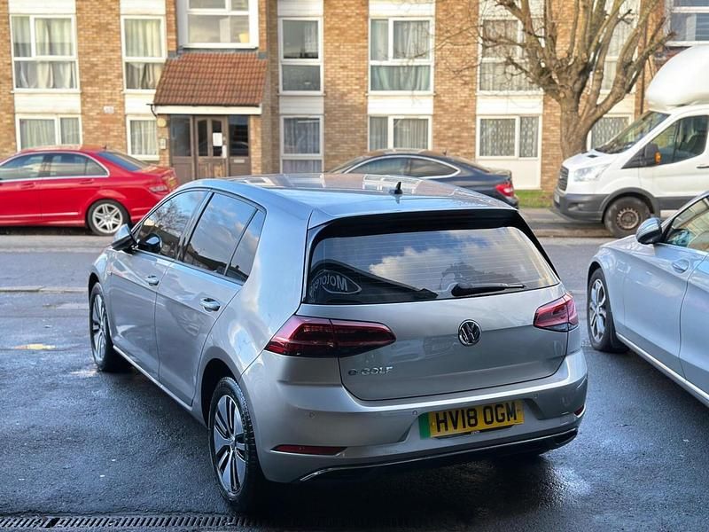 Used VW e-Golf 99 kW (135 HP) 2018 Silver Hatchback