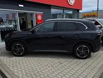 Used MG MG5 EV Trophy 169 kW (231 HP) 2025 Black Estate