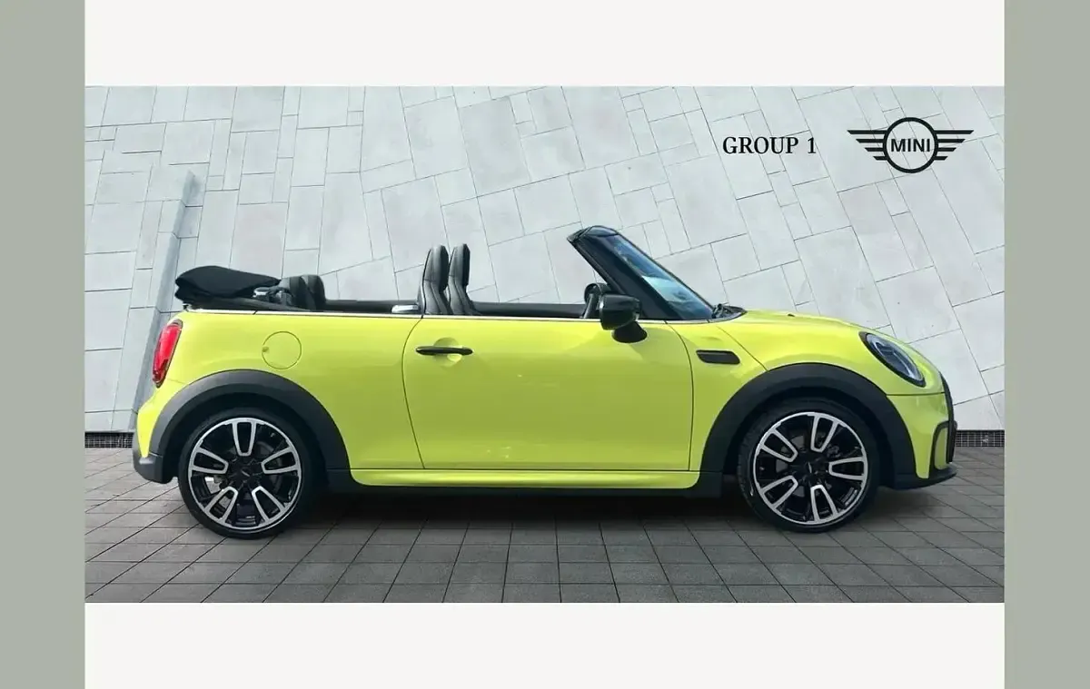 Used Mini Cooper Cabriolet Sport 136 HP (100 kW) 2023 Yellow Cabriolet