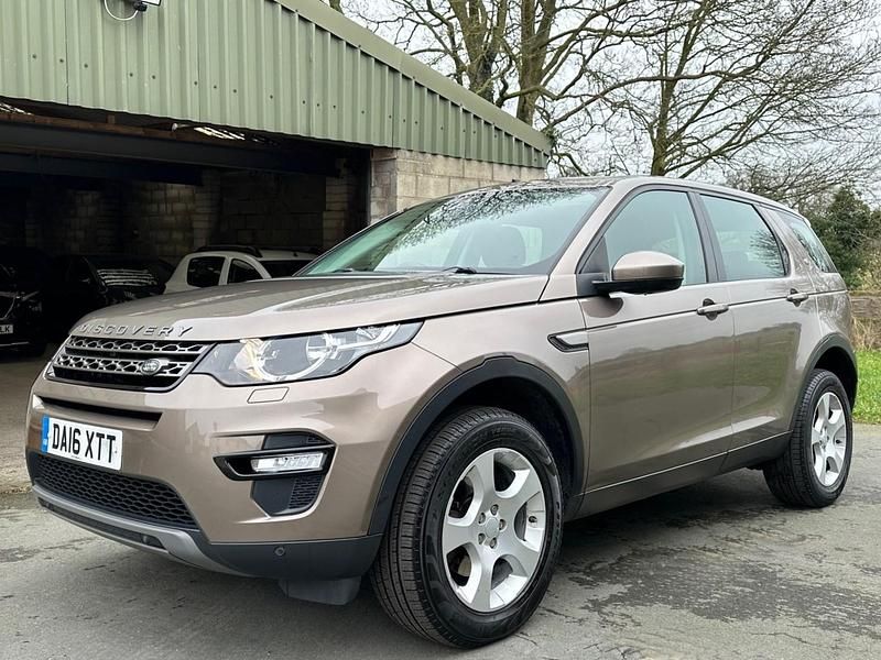 Used Land Rover Discovery Sport SE 150 HP (110 kW) 2016 Bronze SUV