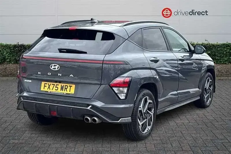 Second-hand Hyundai Kona N Line 100 CP (73 kW) 2025 Gri SUV