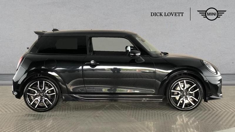 Usado Mini Cooper S Hatch 201 HP (147 kW) 2026 Preto Citadino