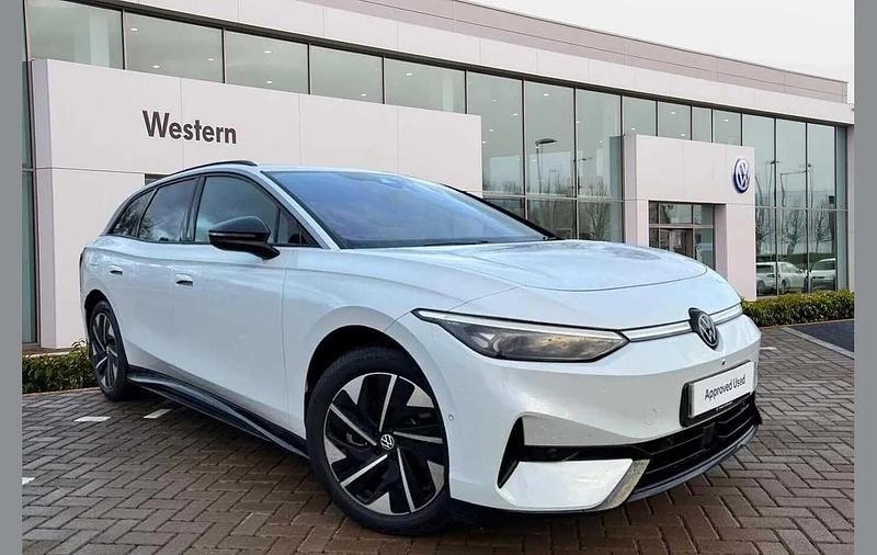 Used VW ID.7 Pro 210 kW (286 HP) 2025 White Estate