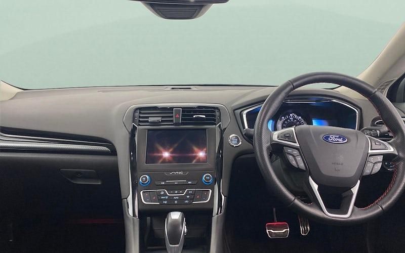 Used Ford Mondeo ST-Line 188 HP (138 kW) 2021 Silver Sedan