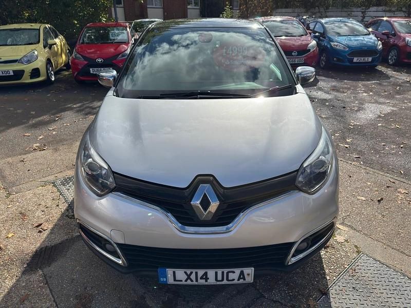 Used Renault Captur Dynamique 90 HP (66 kW) 2014 Silver/black SUV