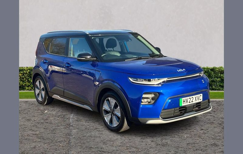 Blue Used 2022 Kia Soul EV SUV | £18,042 (Fair price) - Image 1/4