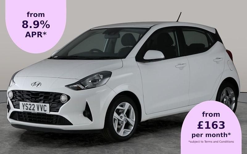 White Used 2022 Hyundai i10 SE Hatchback | £12,282 (Fair price) - Image 1/1