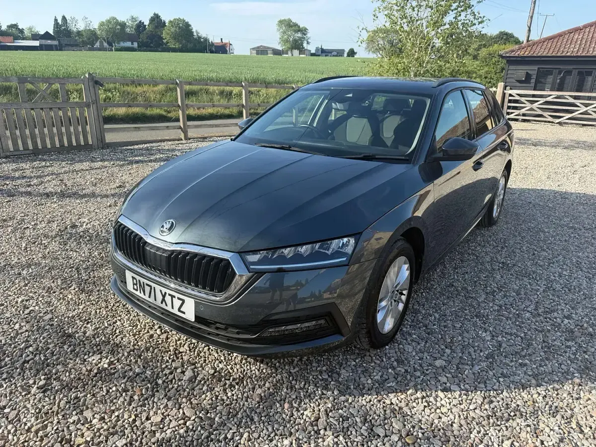 Used Skoda Octavia SE Technology 150 HP (110 kW) 2021 Grey Estate