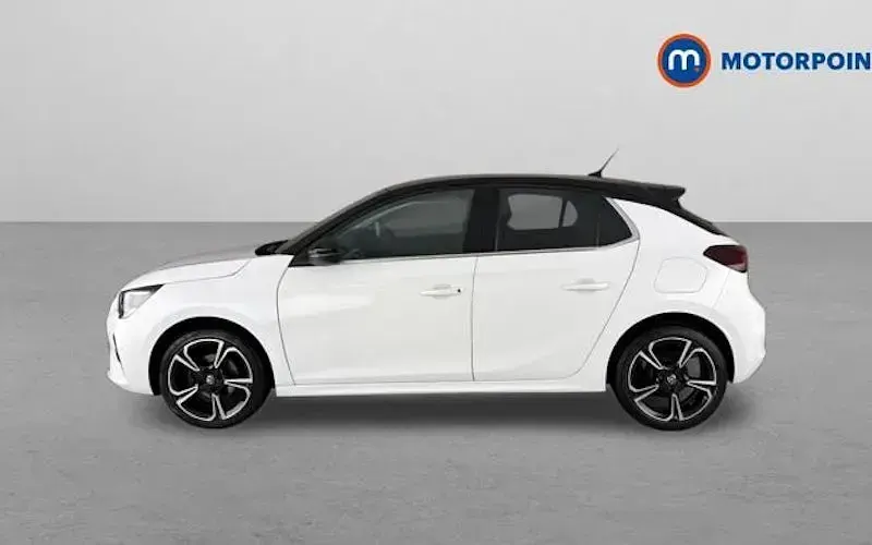 Used Vauxhall Corsa Edition 75 HP (55 kW) 2021 White Hatchback