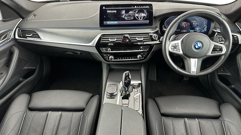 Used BMW 530e M Sport 288 HP (211 kW) 2023 Black Estate