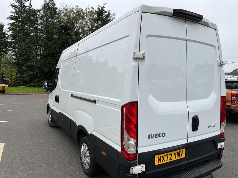 Begagnad Iveco Daily 2022 Vit Van