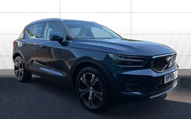 Used Volvo XC40 Inscription 197 HP (144 kW) 2021 SUV