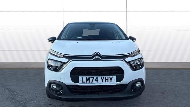 Used Citroën C3 PureTech 110 HP (80 kW) 2024 White Hatchback