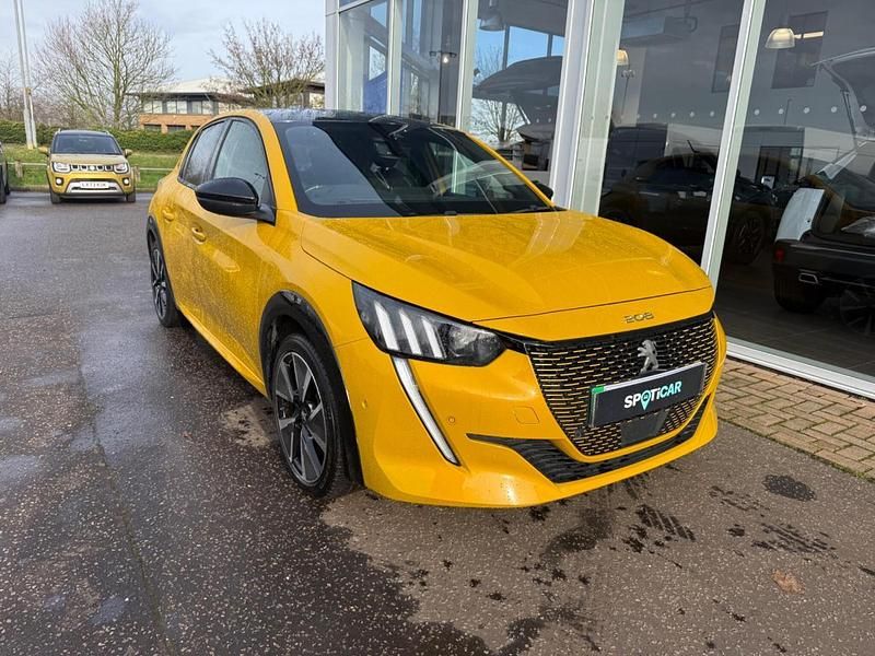 Used Peugeot e-208 Premium 100 kW (136 HP) 2022 Yellow Hatchback