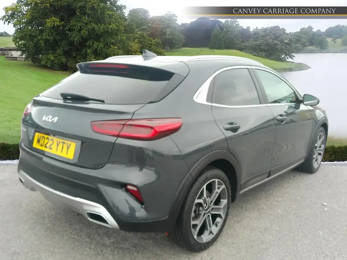 Used Kia XCeed 158 HP (116 kW) 2022 Grey SUV