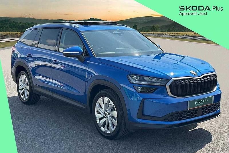 Race blue metallic Used 2025 Skoda Kodiaq SE L SUV | £35,900 (Expensive) - Image 1/4
