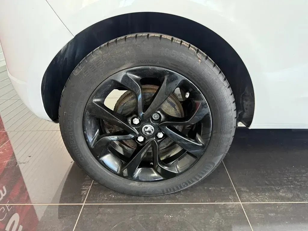 Second-hand Vauxhall Corsa 75 CP (55 kW) 2019 Alb Hatchback