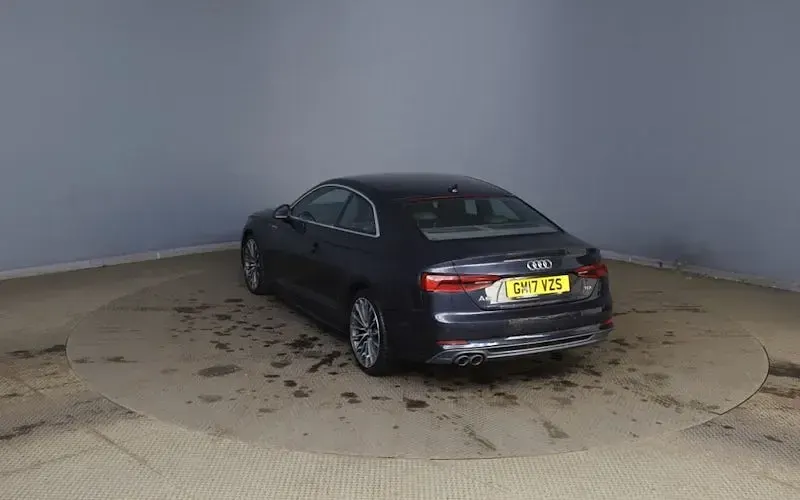 Used Audi A5 S-Line 190 HP (139 kW) 2017 Blue Coupe