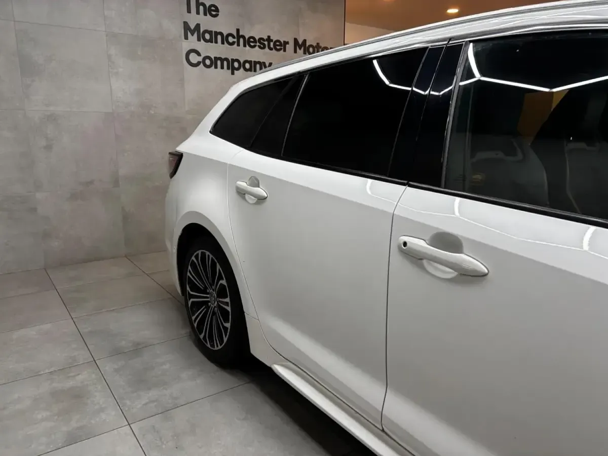 Usado Toyota Corolla 2019 Branco Carrinha