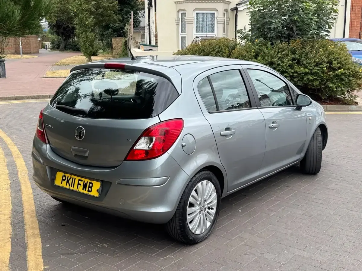 Used Vauxhall Corsa 2011 Silver Hatchback