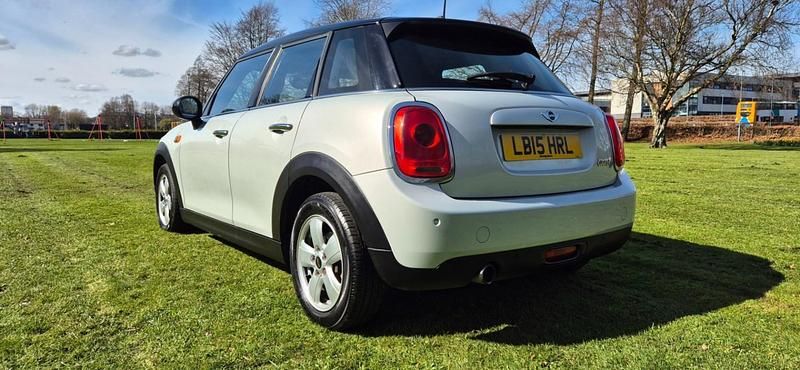 Used Mini Cooper D Hatch 2015 Silver Hatchback