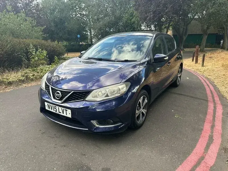 Used Nissan Pulsar Acenta 115 HP (84 kW) 2015 Blue Hatchback