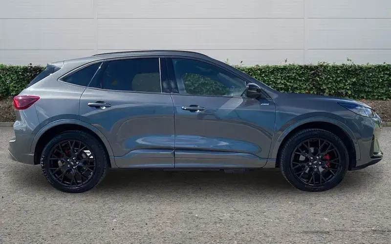 Used Ford Kuga ST-Line X 242 HP (177 kW) 2025 Grey SUV