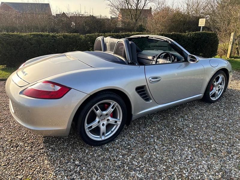 Used Porsche Boxster 295 HP (216 kW) 2007 Silver Cabriolet