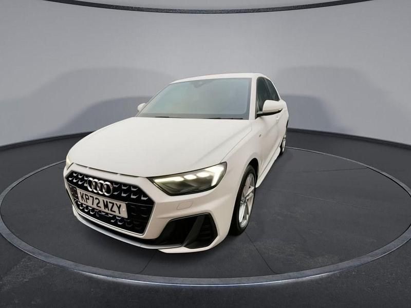 Used Audi A1 Sportback S-Line 150 HP (110 kW) 2022 White Hatchback