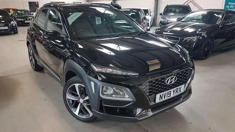 Second-hand Hyundai Kona Premium 120 CP (88 kW) 2019 Negru SUV
