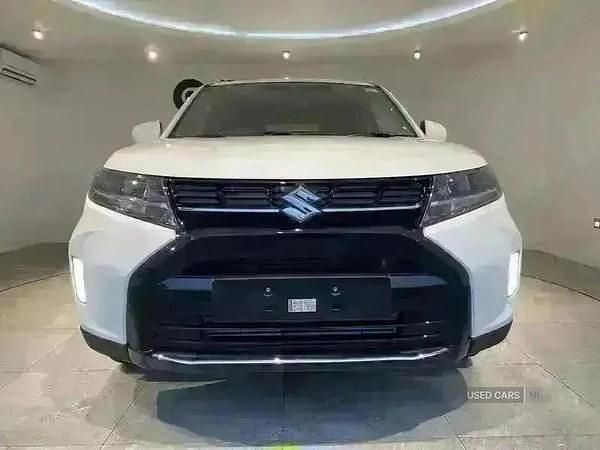New Suzuki Vitara 129 HP (94 kW) 2025 White Hatchback