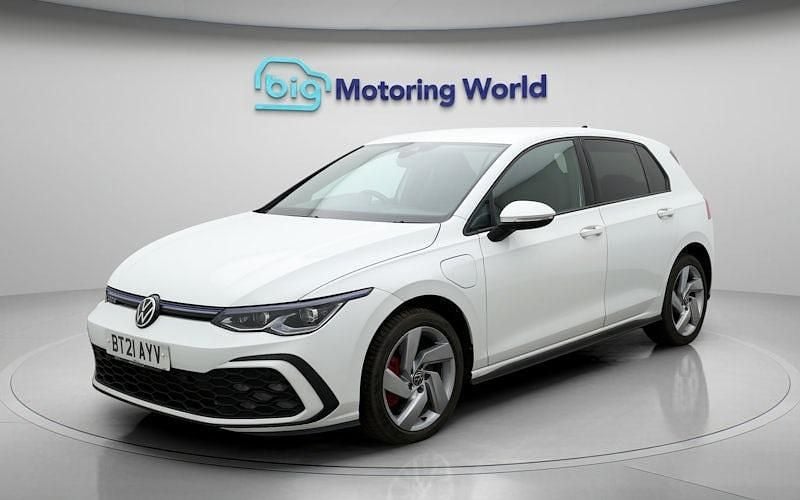 Used VW Golf VIII GTE 245 HP (180 kW) 2024 Hatchback