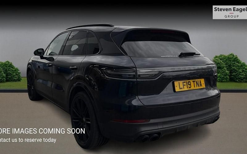 Used Porsche Cayenne S 441 HP (324 kW) 2022 SUV