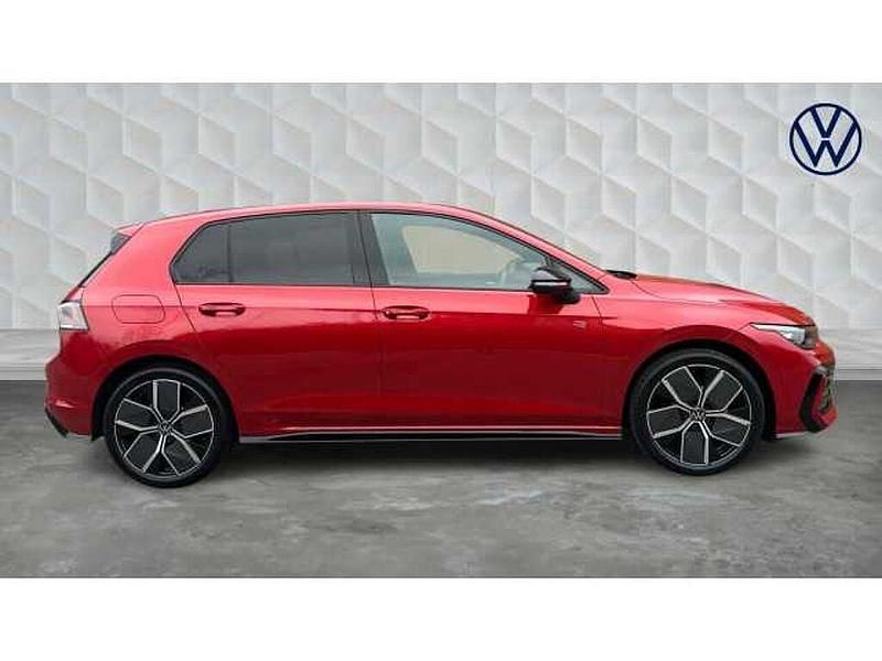 Used VW Golf VIII 150 HP (110 kW) 2026