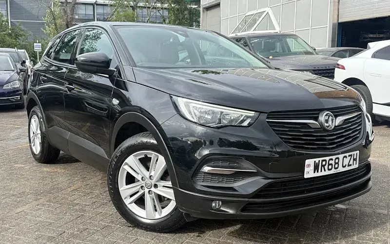 Used Vauxhall Grandland X S 131 HP (96 kW) 2018 SUV