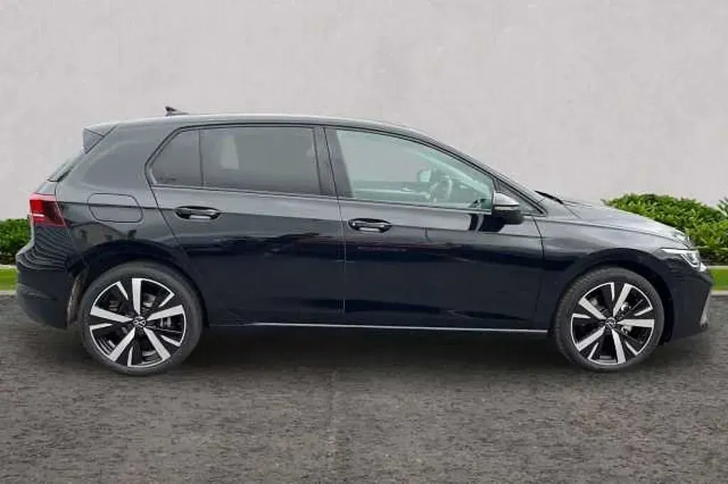 Used VW Golf VIII 150 HP (110 kW) 2026